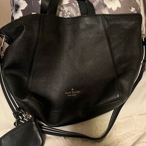 Kate Spade Black Leather Tote Sleek Design